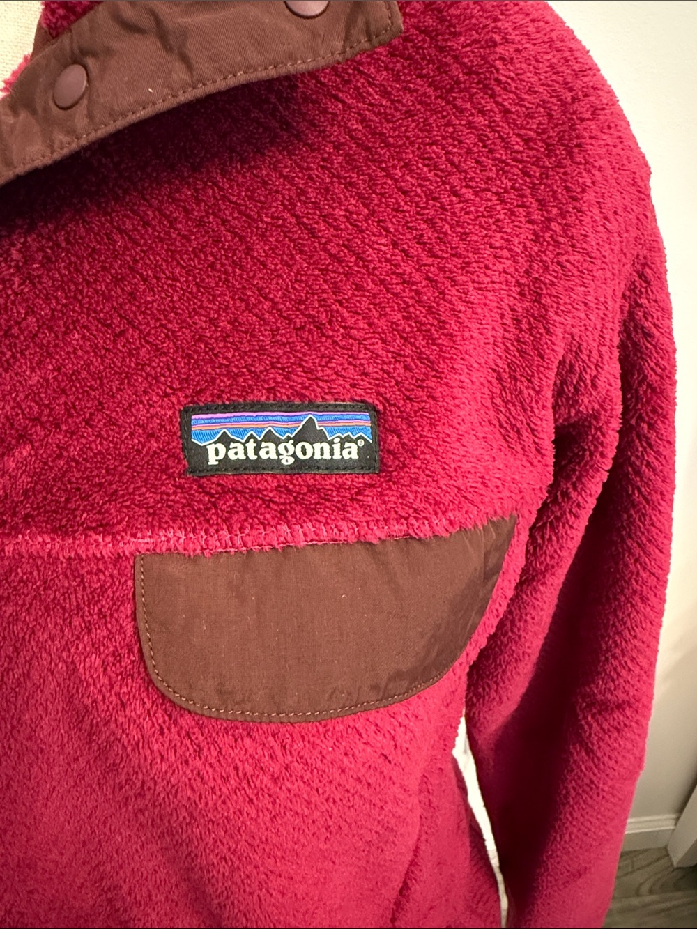 Patagonia Raspberry Snap Pullover Fleece - Picture 3 of 8